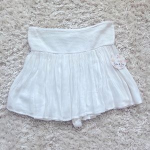 NWT, Jolie & Joy, XL White Skort Skirt, W/ Built in Shorts, Elastic Waistband